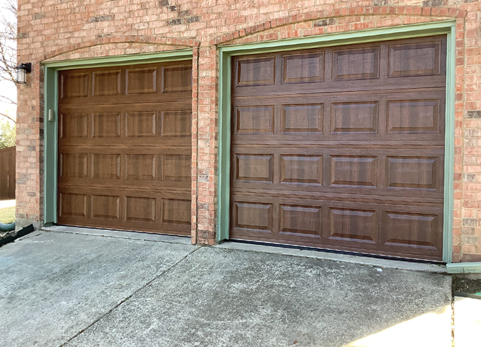 Residential Garage Doors in Plano, McKinney, Dallas, Carrollton, TX and Surrounding Areas